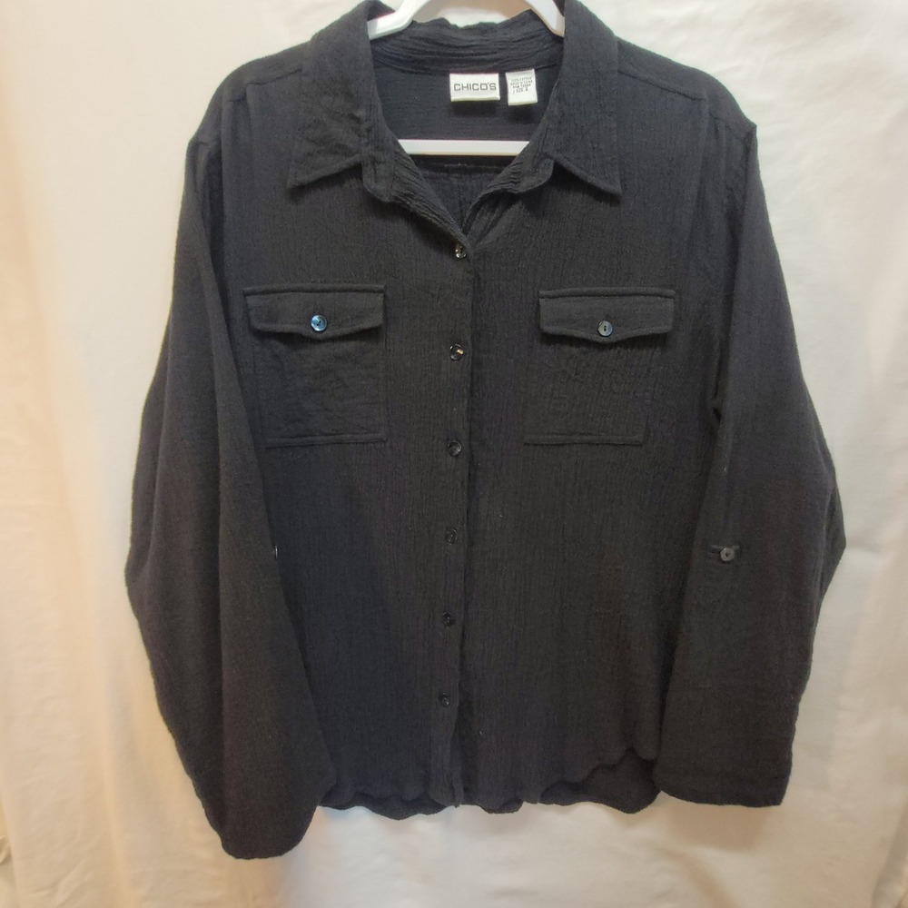 Chico's Black Crinkle Gauze Cotton Button Down Roll Tab Shirt Size 2 Large - Picture 1 of 10